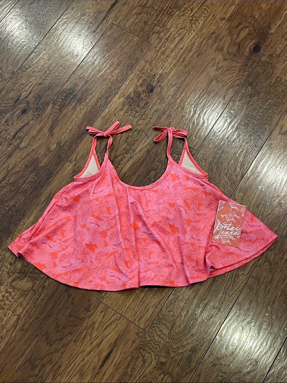 NWT’s Kortni Jeane Pink Butterfly Swing Swimsuit Top Size Small